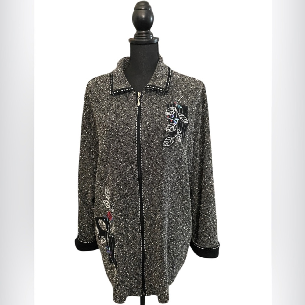Teddi Black and White Full Zip Sweater Jacket Cardigan Floral Embroidered Sz 2XP